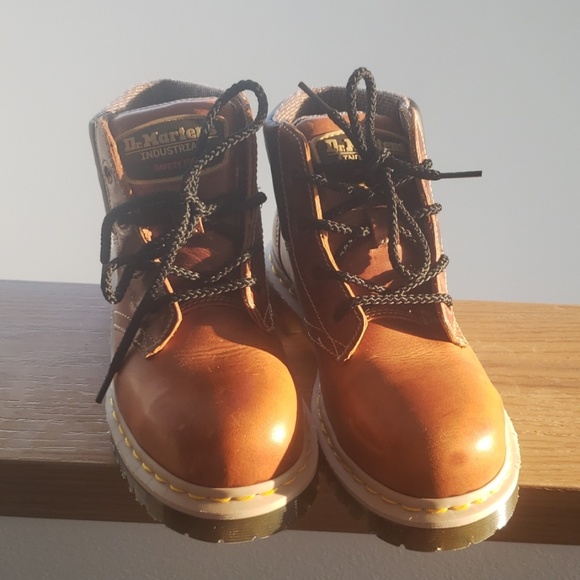 Dr. Martens Shoes - ❤NWOB Dr Martens Safety Boots